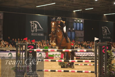 Absolut horses
Zibrasport Equest CSI2 Medium Tour (238.2.1) 1.40m
Nøgleord: lærke isabel godsk;cabrio