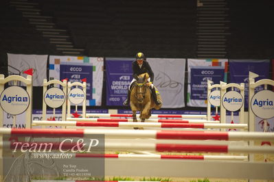 Jydske bank box
CSI2 Six bar (262.3)
Nøgleord: philipp schulze topphoff;carla 229