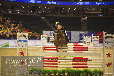 Jydske bank box
CSI2 Six bar (262.3)
Nøgleord: philipp schulze topphoff;carla 229