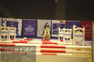 Jydske bank box
CSI2 Six bar (262.3)
Nøgleord: johanna beckmann;chardonnay 111