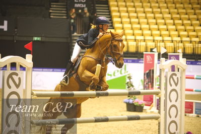 Jydske bank box
FEI Ponies Jumping Trophy GP (238.2.2a-GP) 1.30m
Nøgleord: franca clemintine kröly;karim van orchid s