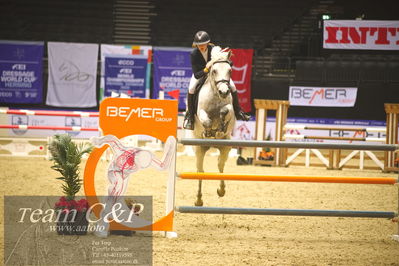 Jydske bank box
FEI Ponies Jumping Trophy GP (238.2.2a-GP) 1.30m
Nøgleord: olivia høyer pedersen;silver scott