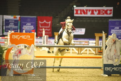 Jydske bank box
FEI Ponies Jumping Trophy GP (238.2.2a-GP) 1.30m
Nøgleord: renske van middendorp