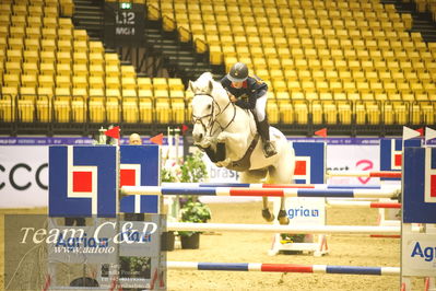 Jydske bank box
FEI Ponies Jumping Trophy GP (238.2.2a-GP) 1.30m
Nøgleord: phoebe farman;teach mor bridge