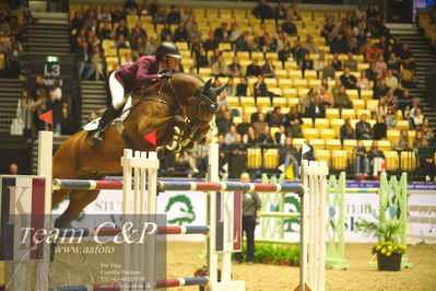 Jydske bank box
CSI2 Stutteri Ask Grand Prix LR (273.4.3b-GP) 1.45m
Nøgleord: emma emanuelsson;chaploon