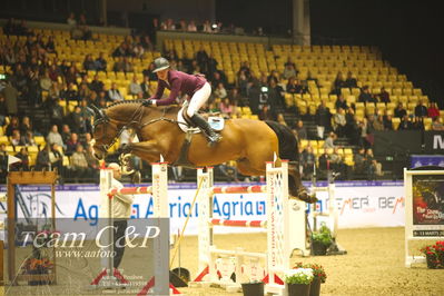 Jydske bank box
CSI2 Stutteri Ask Grand Prix LR (273.4.3b-GP) 1.45m
Nøgleord: emma emanuelsson;chaploon