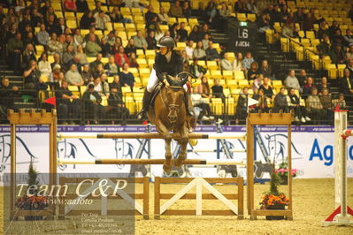 Jydske bank box
CSI2 Stutteri Ask Grand Prix LR (273.4.3b-GP) 1.45m
Nøgleord: anna weilsby;quincy