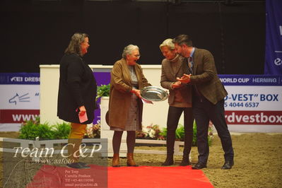Jydske bank box
FEI Dressage World Cup Freestyle presented by ECCO (GP FS)
Nøgleord: lis hartel mindepris