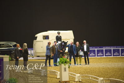 Jydske bank box
FEI Dressage World Cup Freestyle presented by ECCO (GP FS)
Nøgleord: cathrine dufour;atterupgaards cassidy;lap of honour