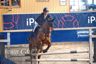 C-stævne spring
lb2
Nøgleord: chanel blixenkrone møller hansen;kentucky