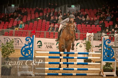 Jydske bank box
Ungheste chamionat spring heste
Nøgleord: anna weilsby;krogsågårds petit favorit