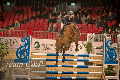 Jydske bank box
Ungheste chamionat spring heste
Nøgleord: sp charimo;sandra enemark