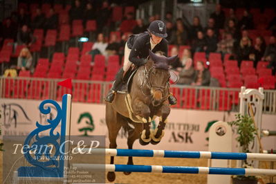 Jydske bank box
Ungheste chamionat spring heste
Nøgleord: feldborgs cantonelli;kamilla grauff albre ktsen