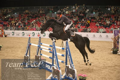 Jydske bank box
2022-03-10 csi3 medium tour 140cm
Nøgleord: phillip rüping;baloutaire