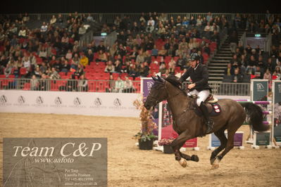 Jydske bank box
2022-03-10 csi3 medium tour 140cm
Nøgleord: christian svendgaard;haribo