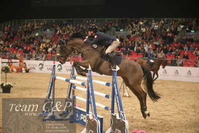 Jydske bank box
2022-03-10 csi3 medium tour 140cm
Nøgleord: thore stieper;cool cat 12