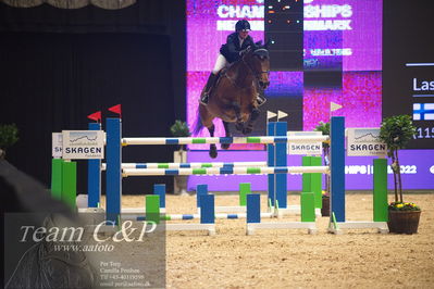 Jydske bank box
VM HERNING 2022 CSI3 Big Tour 1.45m
Nøgleord: stephanie holmen;flip's little sparrow