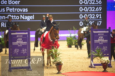 Jydske bank box
VM HERNING 2022 CSI3 Big Tour 1.45m
Nøgleord: mathias noerheden johanssen;accolade;lap of honour