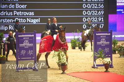 Jydske bank box
VM HERNING 2022 CSI3 Big Tour 1.45m
Nøgleord: mathias noerheden johanssen;accolade;lap of honour