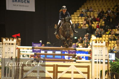 Jydske bank box
Stutteri Ask csi3big tour 150cm
Nøgleord: maureen bonder;flierefluiter