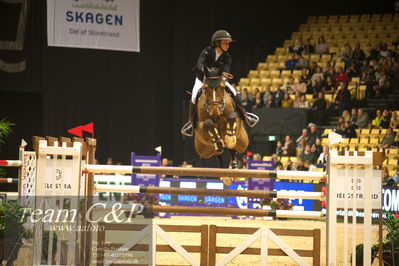 Jydske bank box
Stutteri Ask csi3big tour 150cm
Nøgleord: anna-julie kontio;jay jay van de mottelhoeve