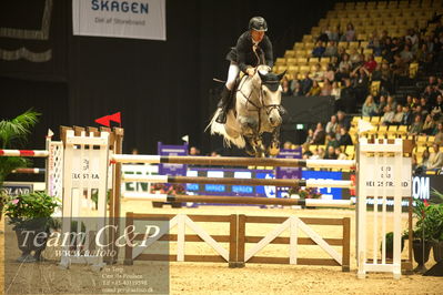 Jydske bank box
Stutteri Ask csi3big tour 150cm
Nøgleord: rolf gören bengtsson;zuzzero