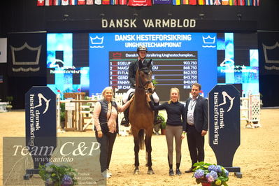 Jydske bank box
Unghestechampionatet spring 2022 præmieoverækkelse
Nøgleord: fanny w;marie witt poulsen