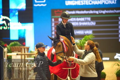 Jydske bank box
Unghestechampionatet spring 2022 præmieoverækkelse
Nøgleord: maria bjørnkjær bennedsgaard;egelunds babette