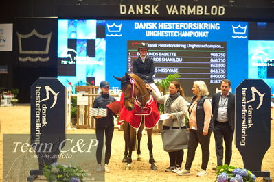 Jydske bank box
Unghestechampionatet spring 2022 præmieoverækkelse
Nøgleord: maria bjørnkjær bennedsgaard;egelunds babette