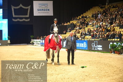 Jydske bank box
Unghestechampionatet spring 2022 præmieoverækkelse
Nøgleord: maria bjørnkjær bennedsgaard;egelunds babette