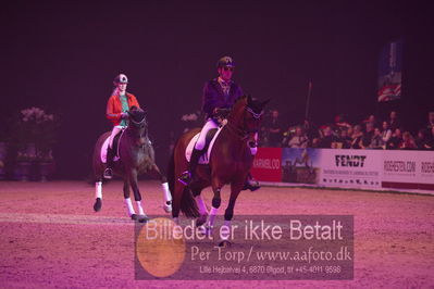 Dansk varmblod hingstekåring.
galashow
