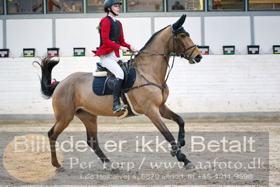 Fredericia Rideklub
Sprngstævne for hest
Nøgleord: karla harder;can't beat