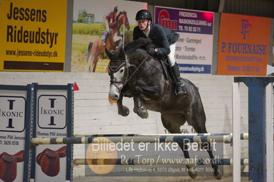 Fredericia Rideklub
Sprngstævne for hest
Nøgleord: martin mose knudsen;ravnkjermindes dancing queen