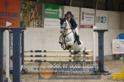 Fredericia Rideklub
Sprngstævne for hest
Nøgleord: julie paludan soerensen;claire