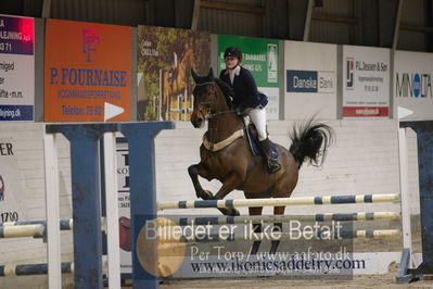 Fredericia Rideklub
Sprngstævne for hest
Nøgleord: helena katrine wiis;velagergaards cassiopeia