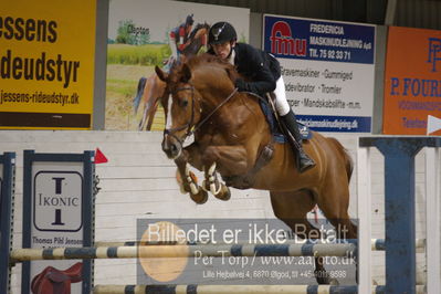 Fredericia Rideklub
Sprngstævne for hest
Nøgleord: lars stein nelsen;cover girl