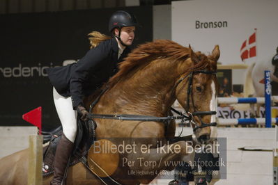 Fredericia Rideklub
Sprngstævne for hest
Nøgleord: isabell jepsen;rankegårds beloki