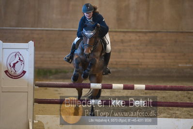 D-stævne spring pony og hest
lb2 pony
Nøgleord: caroline helleskov jørgensen;dalbæk&#039;s always fireball