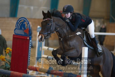 D-stævne spring pony og hest
lb2 pony
Nøgleord: josefine lindstrøm lawcock;stengårdens trinity touch