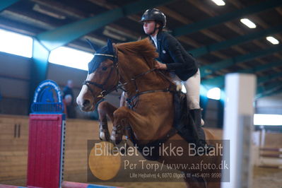 D-stævne spring pony og hest
lc1
Nøgleord: camilla sæther;haya-trichata p w