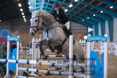 D-stævne spring pony og hest
lc1
Nøgleord: jasmin rolver;nørremøllehøj's atos