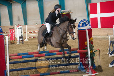 d-st
d-stævne spring pony hest
Nøgleord: fiona linnea bach-gansmo;tamika