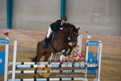 d-st
d-stævne spring pony hest
Nøgleord: julie rask;landlystes leerox