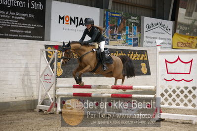 B - Stævne spring
Ponylandsstæne
Nøgleord: jessica holm svensson;don junior