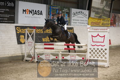 B - Stævne spring
Ponylandsstæne
Nøgleord: camilla holegaard;witney 13