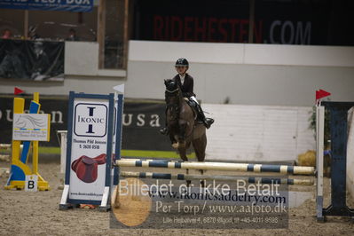 B - Stævne spring
Ponylandsstæne
Nøgleord: olivia hundborg dresler;lakefield stormy