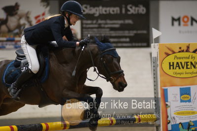 B - Stævne spring
Ponylandsstæne
Nøgleord: isabell steen gustavsson;flach back
