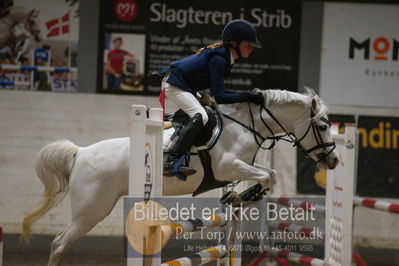 B - Stævne spring
Ponylandsstæne
Nøgleord: olivia hundborg dresler;lakefield stormy