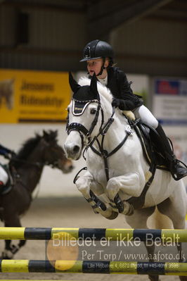 B - Stævne spring
Ponylandsstæne
Nøgleord: sofie balling nissen;hinderton may lady