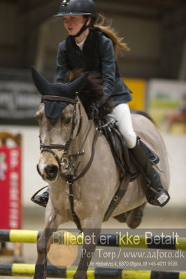 B - Stævne spring
Ponylandsstæne
Nøgleord: jessica holm svensson;golden star